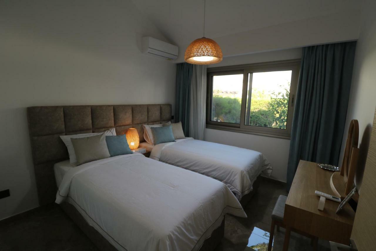 Yulya Villa By Taimoura パ フォス エクステリア 写真