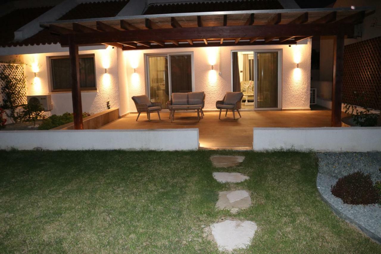 Yulya Villa By Taimoura パ フォス エクステリア 写真